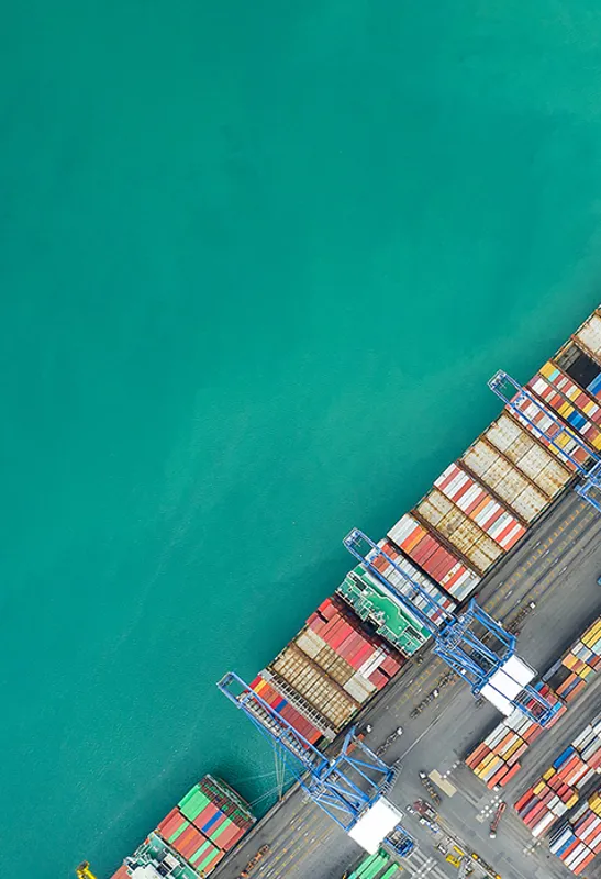 TakeoverModule.BackgroundImageAriaLabel