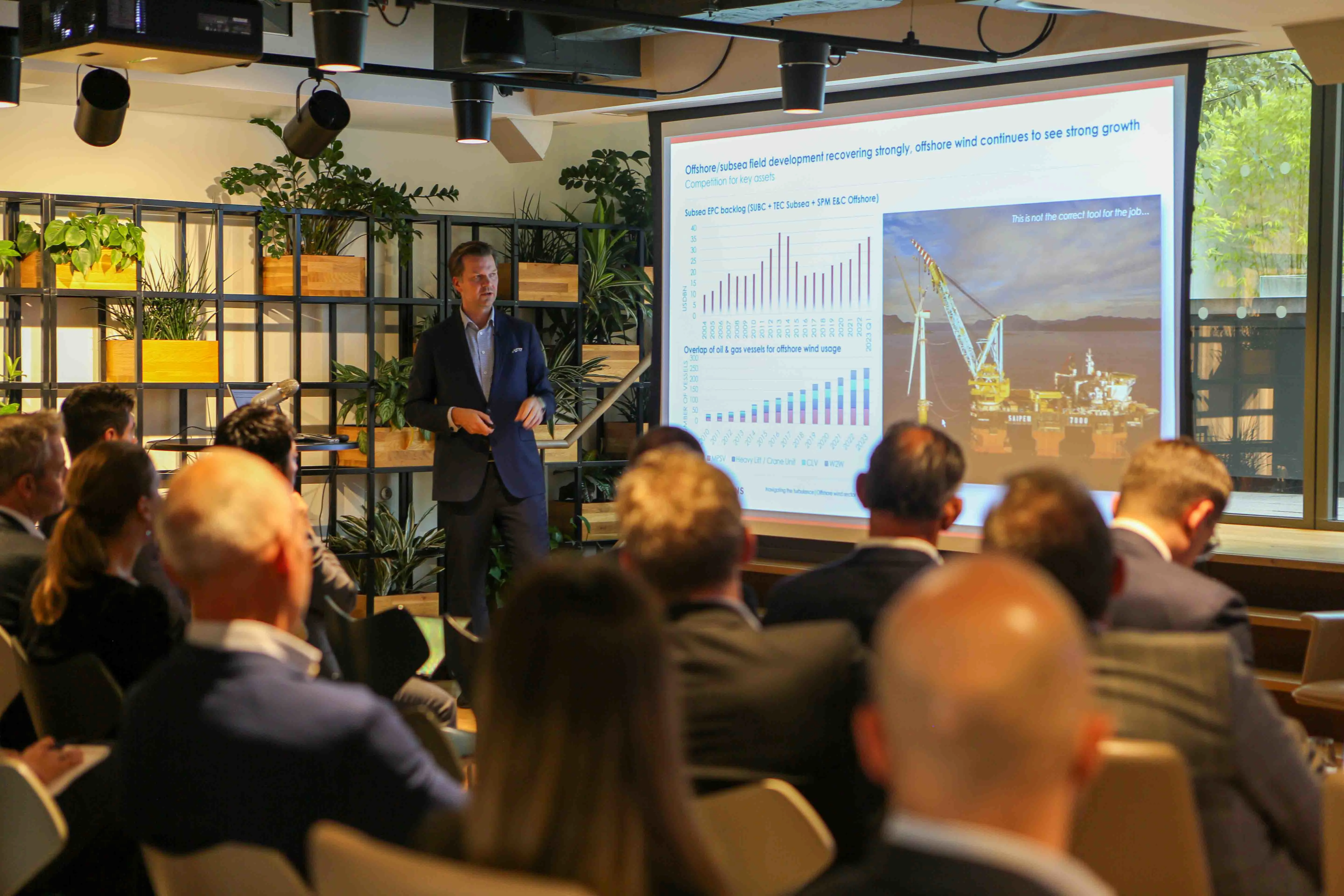 Mind the Gap Seminar taking place at DOEL