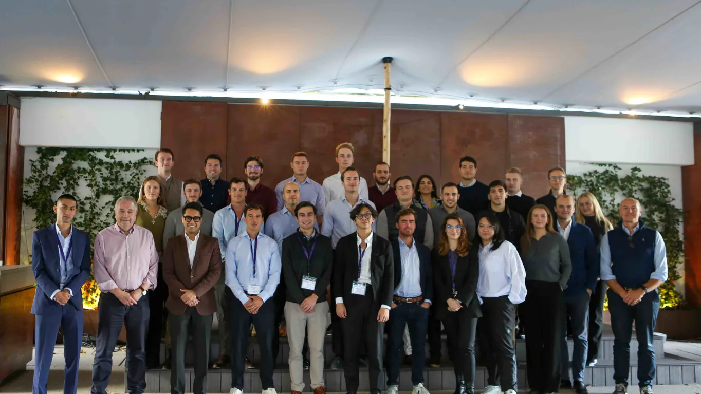 group photo of students on training course